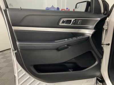 2017 Ford Explorer XLT ***BLUE CERTIFIED***
