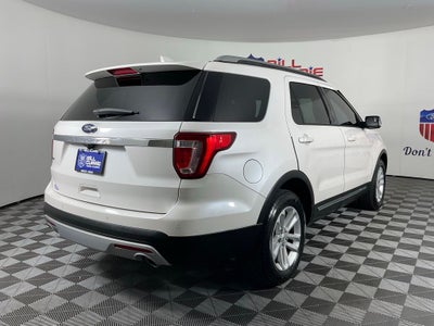 2017 Ford Explorer XLT ***BLUE CERTIFIED***