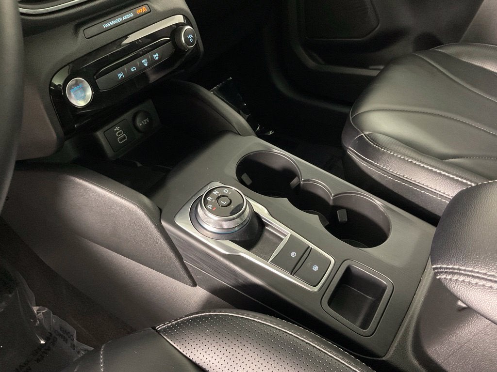 2025 Ford Escape Hybrid Platinum ***GOLD CERTIFIED***