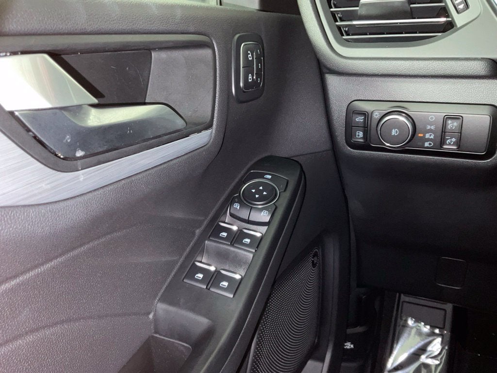 2025 Ford Escape Hybrid Platinum ***GOLD CERTIFIED***