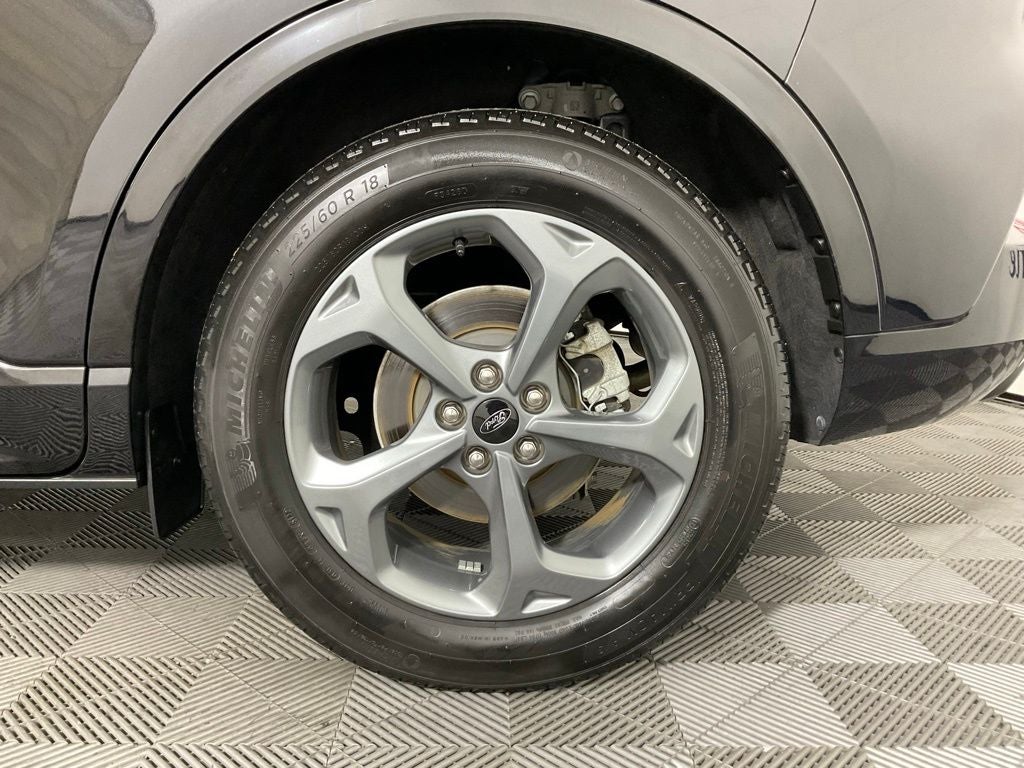 2023 Ford Escape ST-Line ***GOLD CERTIFIED***
