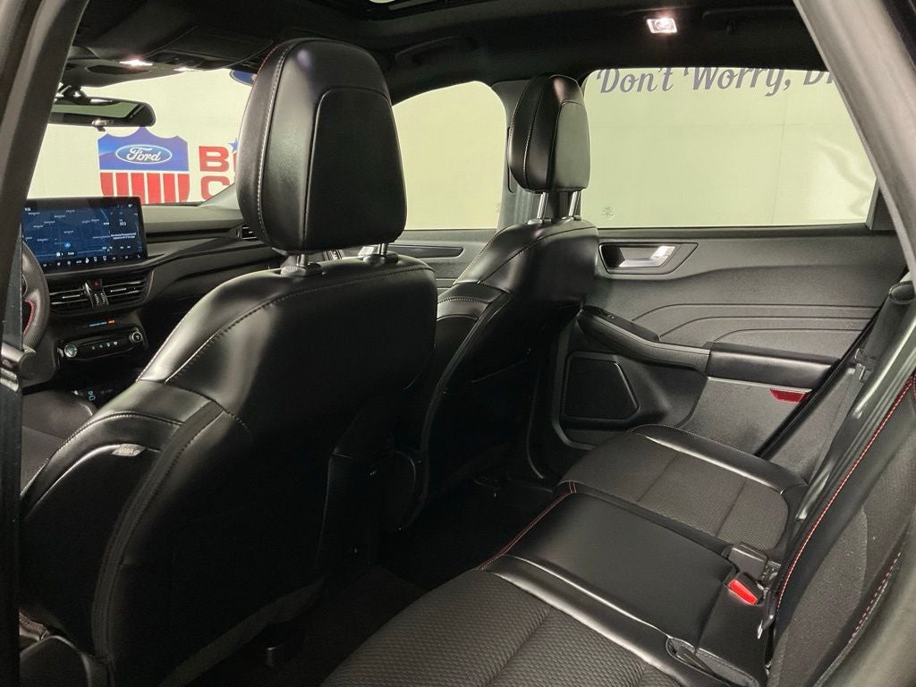 2023 Ford Escape ST-Line ***GOLD CERTIFIED***