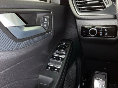 2023 Ford Escape ST-Line ***GOLD CERTIFIED***