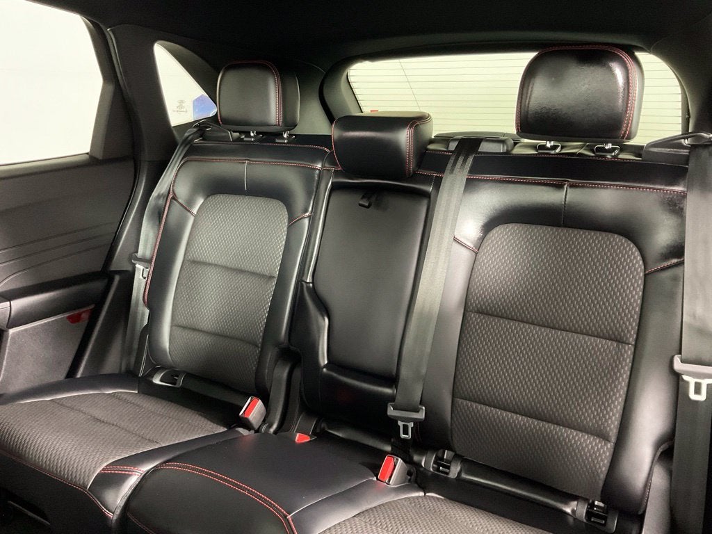 2023 Ford Escape Hybrid ST-Line ***GOLD CERTIFIED***