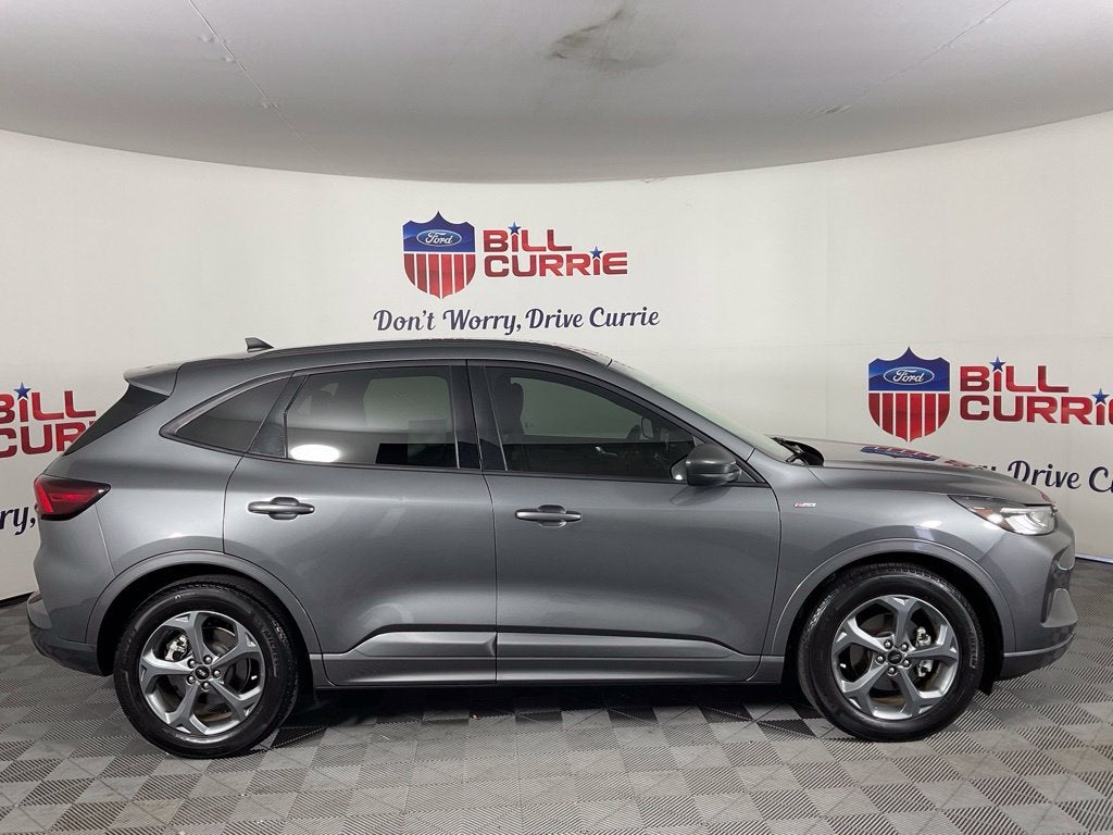 2023 Ford Escape Hybrid ST-Line ***GOLD CERTIFIED***