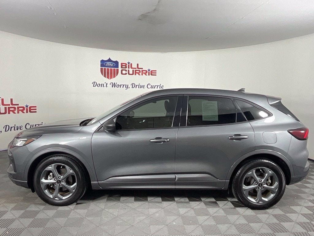2023 Ford Escape Hybrid ST-Line ***GOLD CERTIFIED***