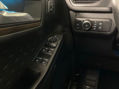 2020 Ford Escape Titanium ***BLUE CERTIFIED***