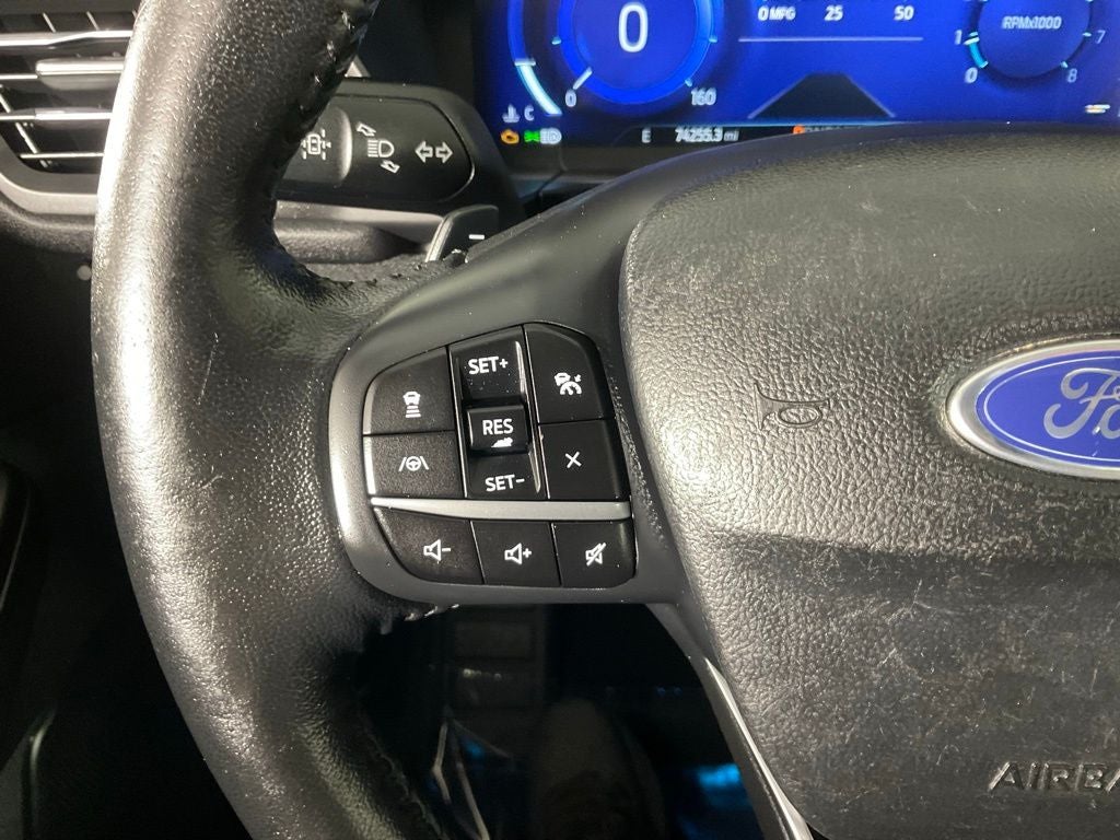 2020 Ford Escape Titanium ***BLUE CERTIFIED***