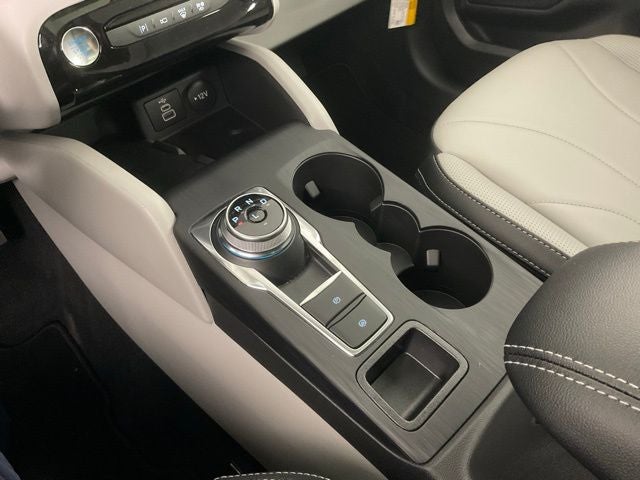 2026 Ford Escape Hybrid Platinum