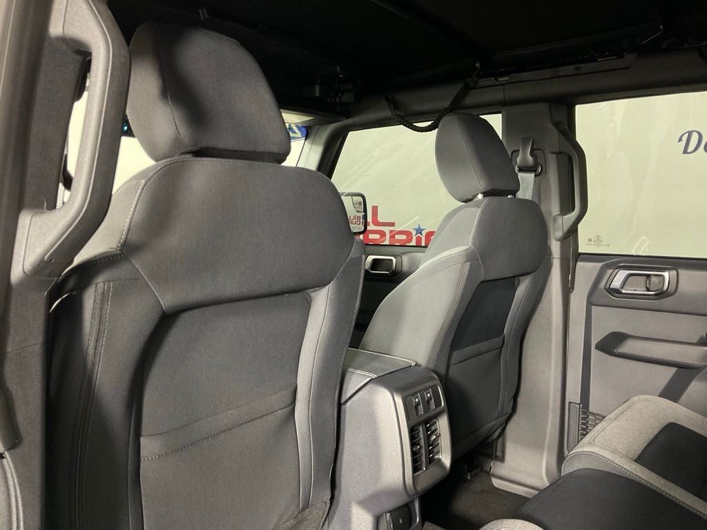 2025 Ford Bronco Base ***GOLD CERTIFIED***