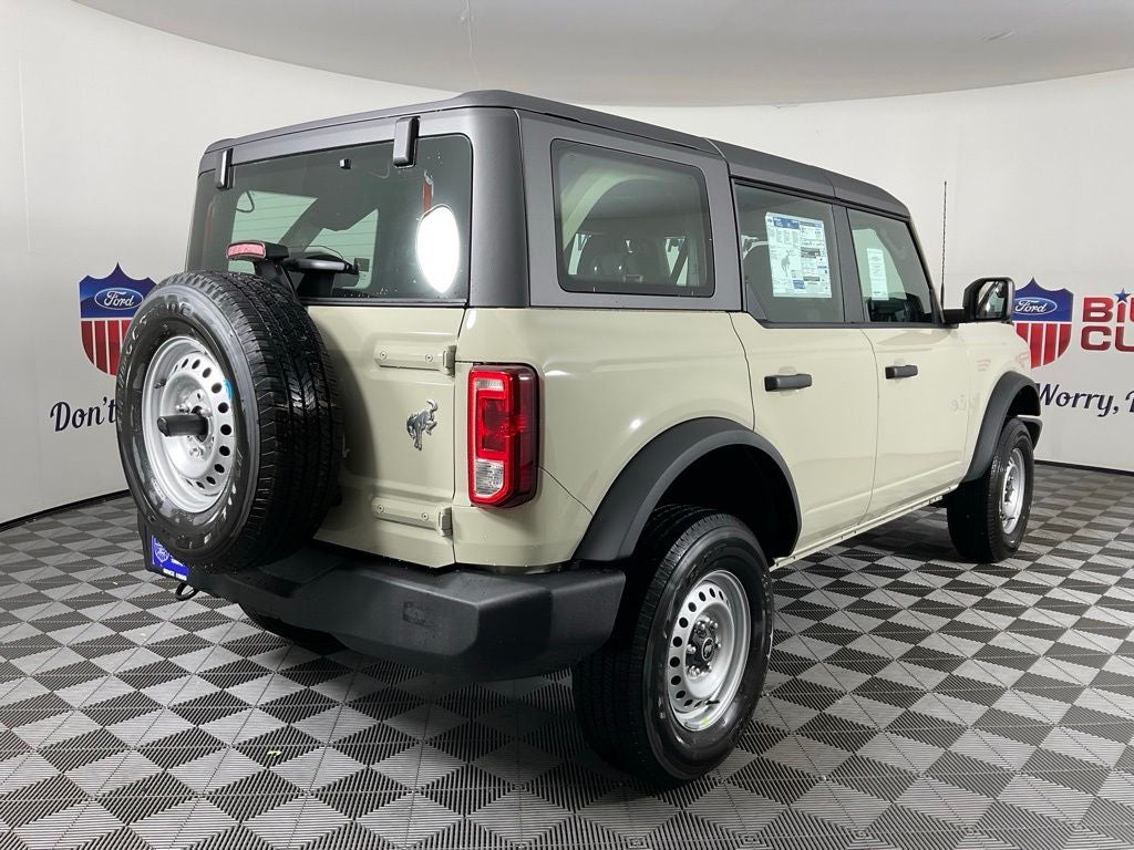 2026 Ford Bronco Base