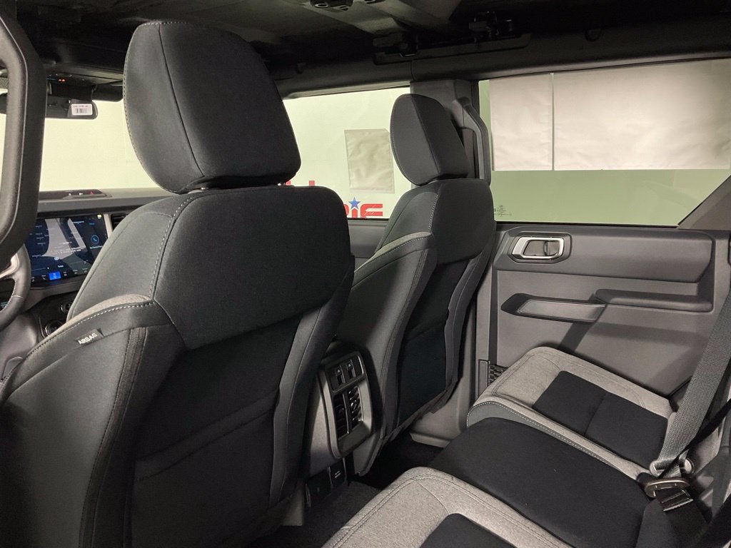 2026 Ford Bronco Big Bend Ford Custom Garage PKG