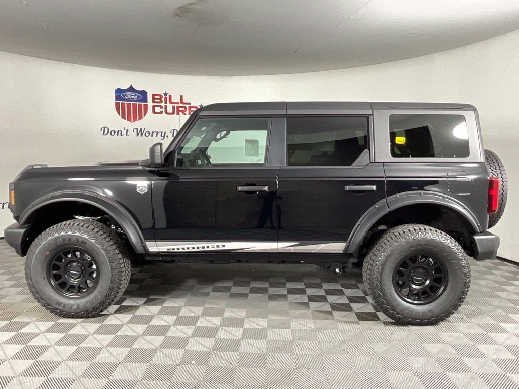 2026 Ford Bronco Big Bend Ford Custom Garage PKG