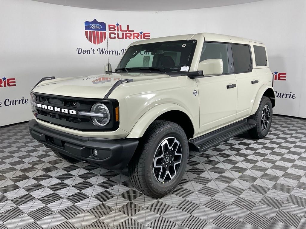 2026 Ford Bronco Outer Banks