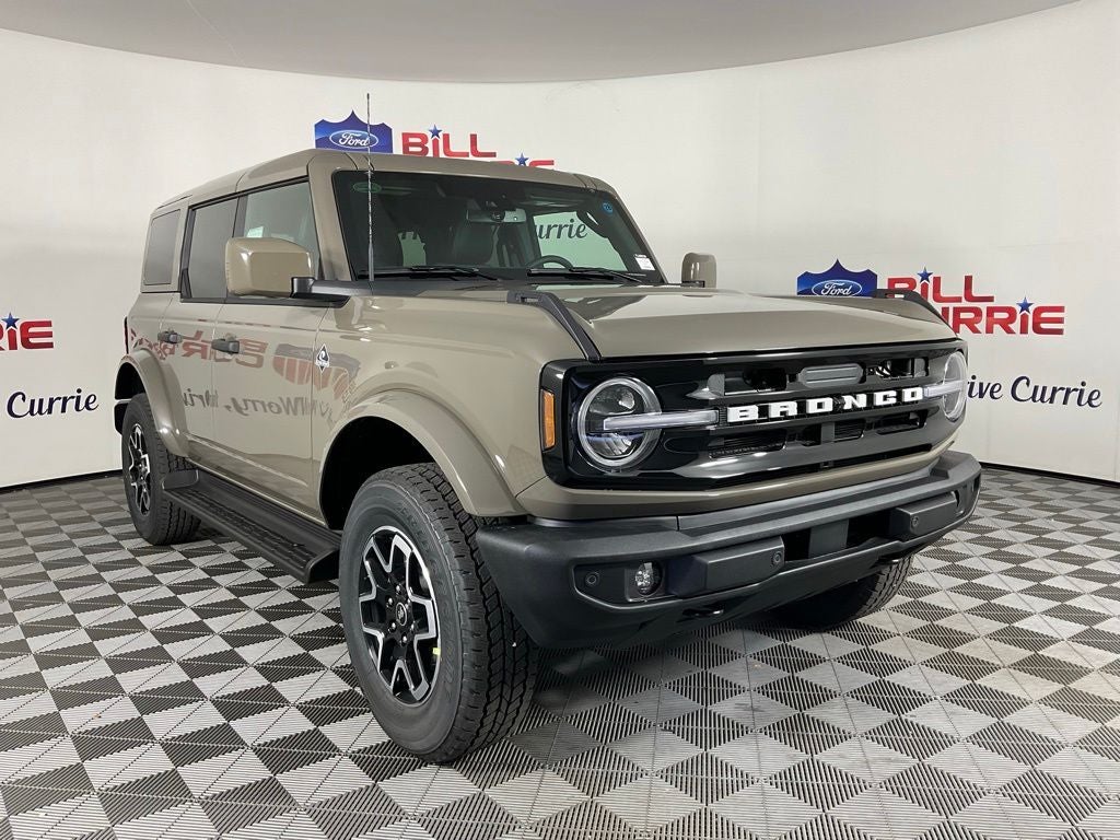 2026 Ford Bronco Outer Banks