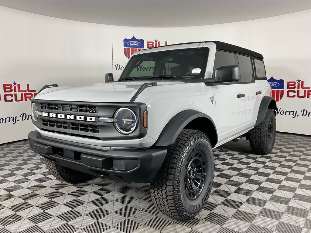 2026 Ford Bronco Base