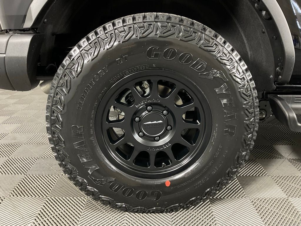 2026 Ford Bronco Big Bend Dark Trail Package