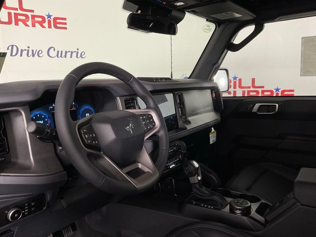 2026 Ford Bronco Big Bend Dark Trail Package