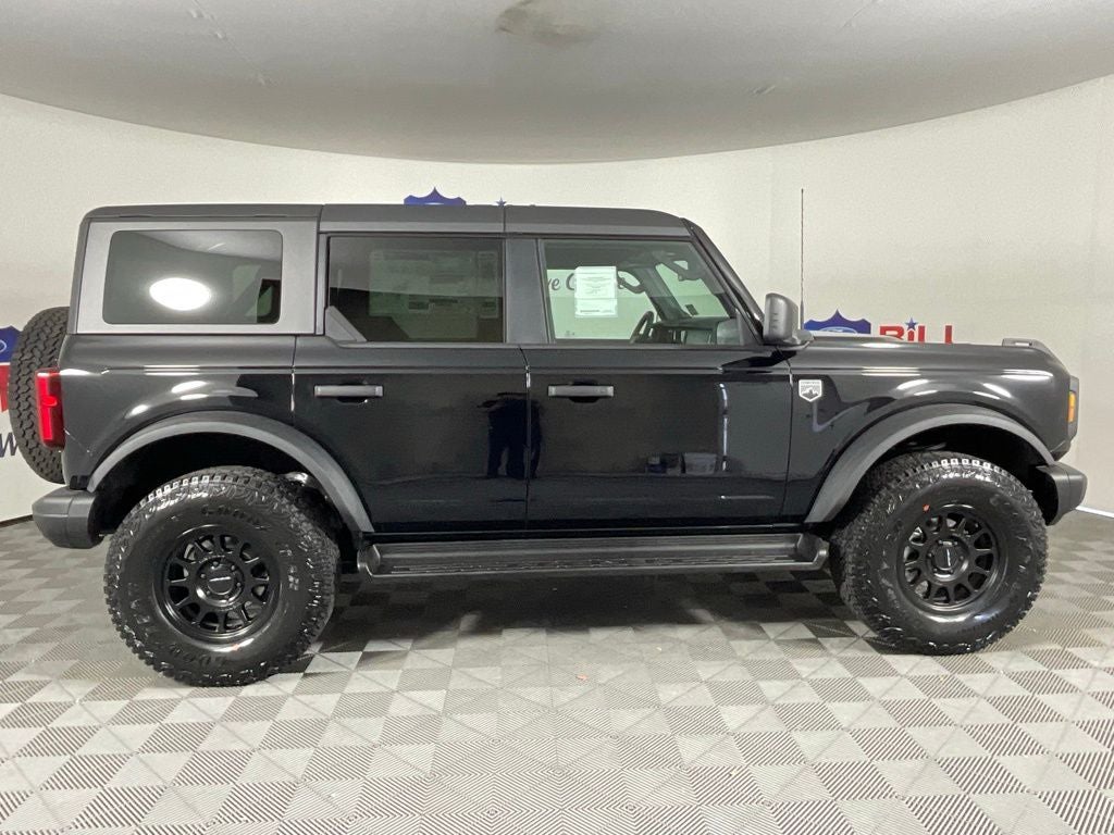 2026 Ford Bronco Big Bend Dark Trail Package