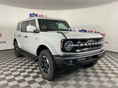 2026 Ford Bronco Outer Banks