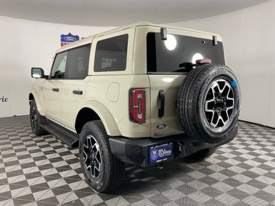 2026 Ford Bronco Outer Banks