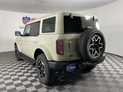 2025 Ford Bronco Outer Banks