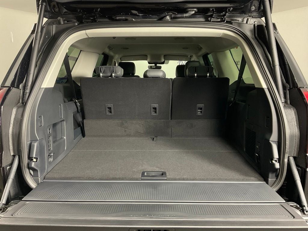 2027 Ford Expedition Max Active