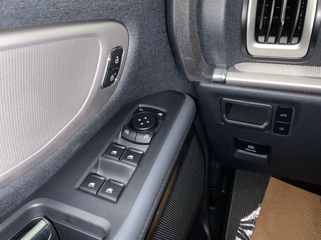 2027 Ford Expedition Max Active