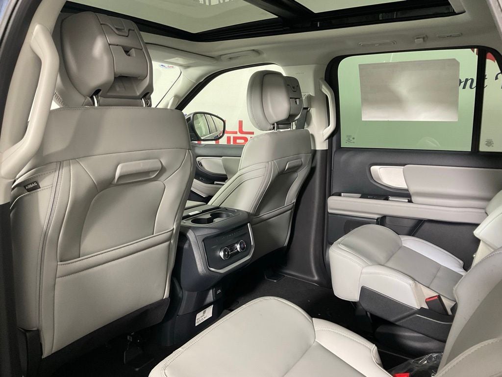 2027 Ford Expedition Max Active