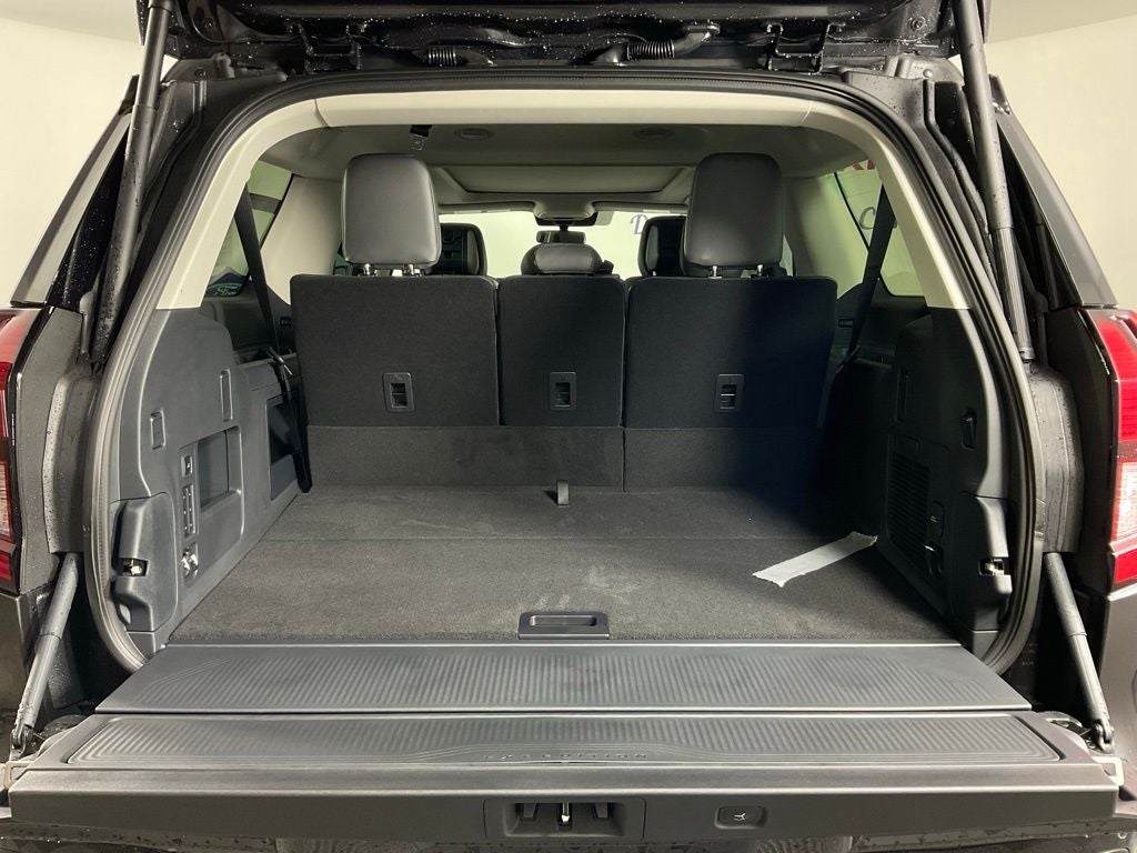 2027 Ford Expedition Max Active