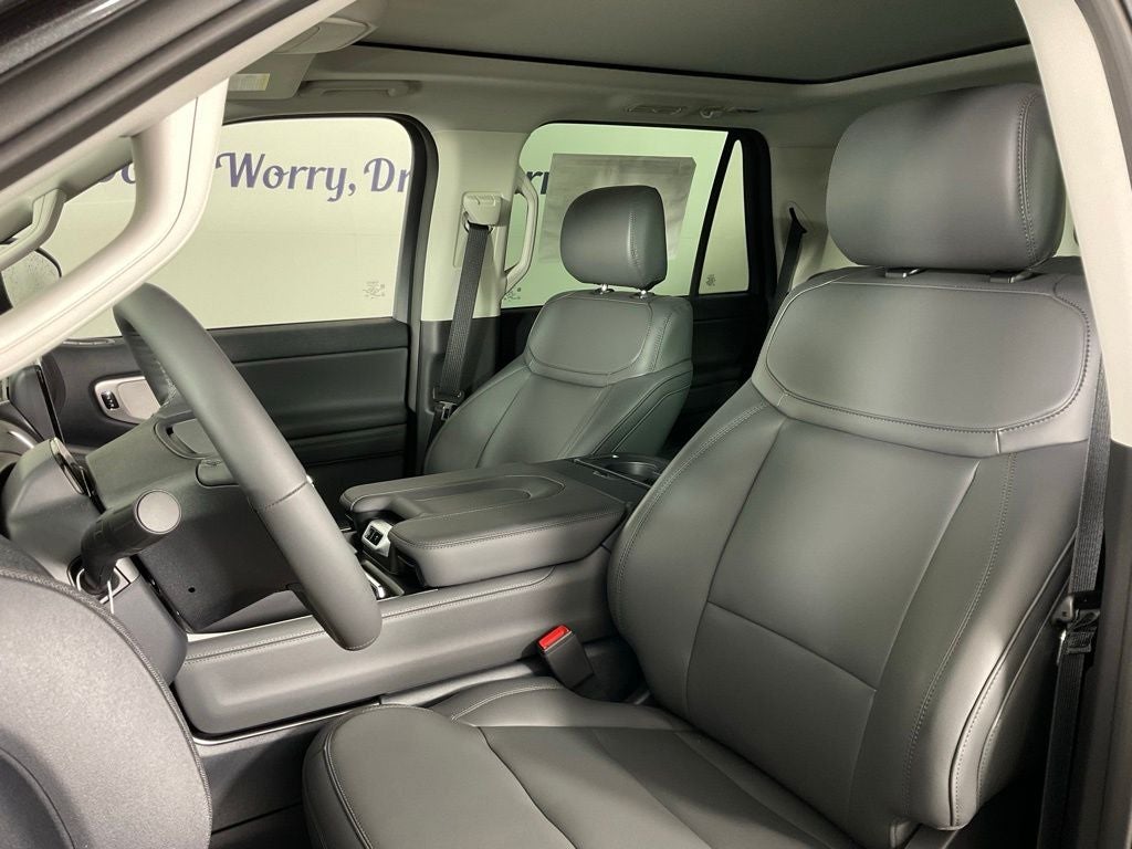 2026 Ford Expedition Active