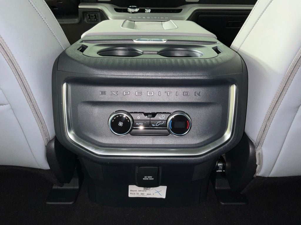 2026 Ford Expedition Active