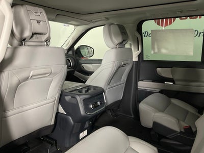 2027 Ford Expedition Active
