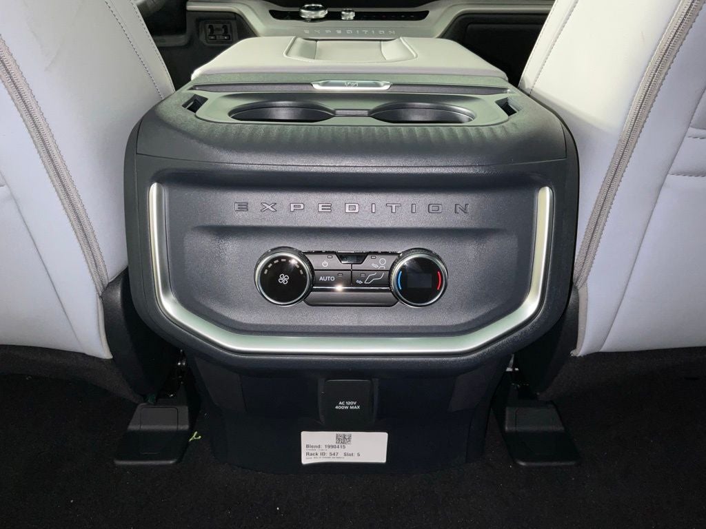 2027 Ford Expedition Active