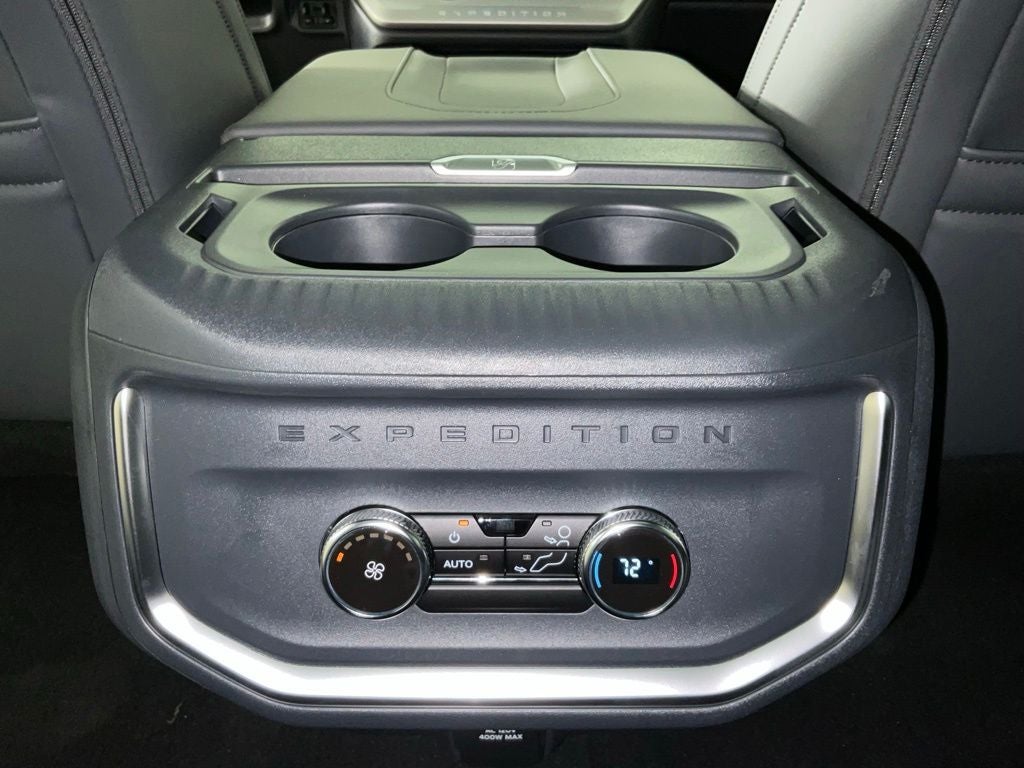 2027 Ford Expedition Active