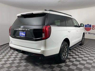 2027 Ford Expedition Active