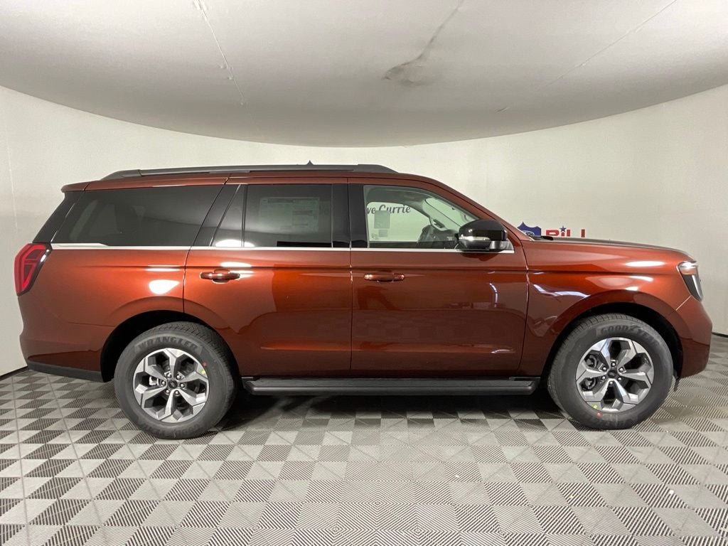 2027 Ford Expedition Active