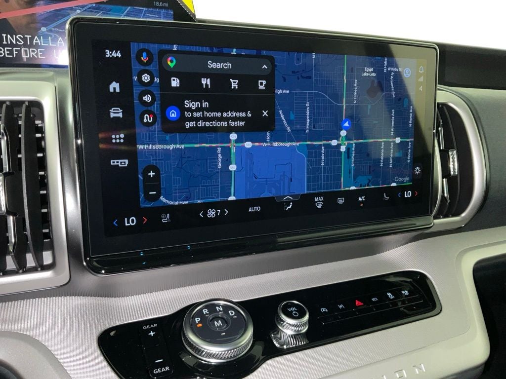 2027 Ford Expedition Active