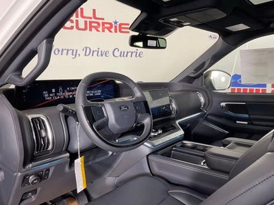 2025 Ford Expedition Platinum