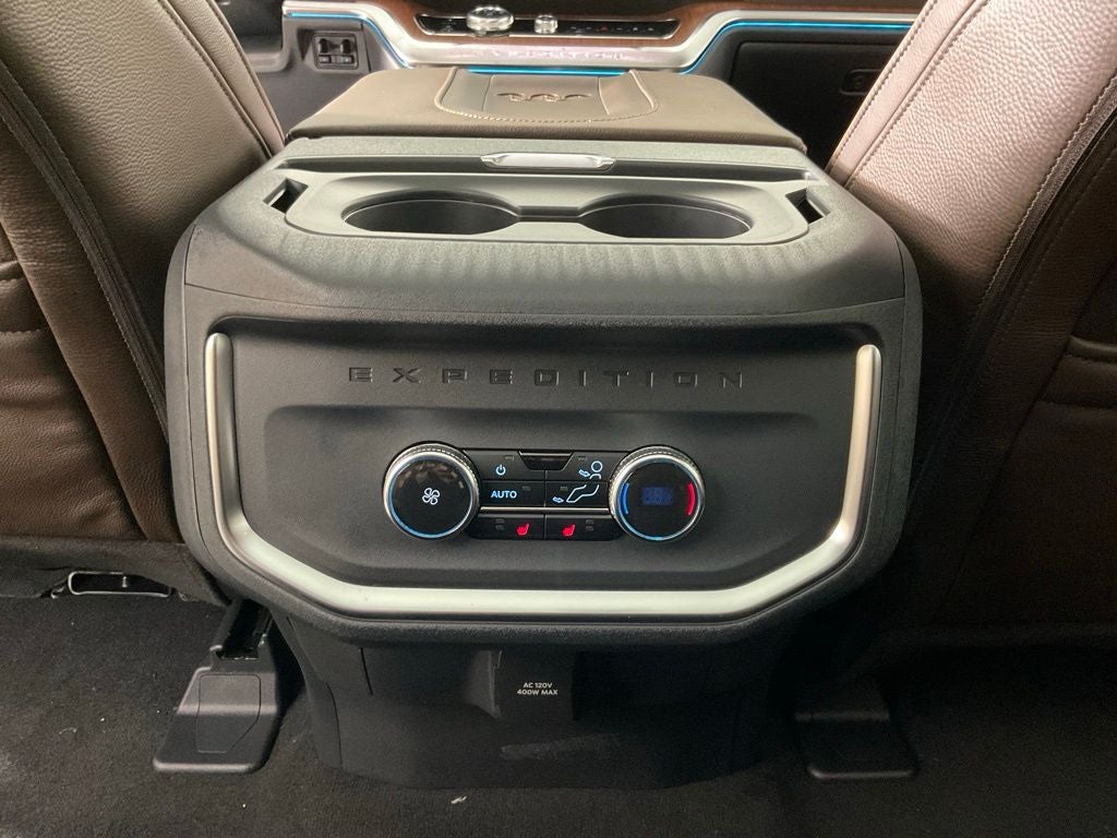 2027 Ford Expedition King Ranch