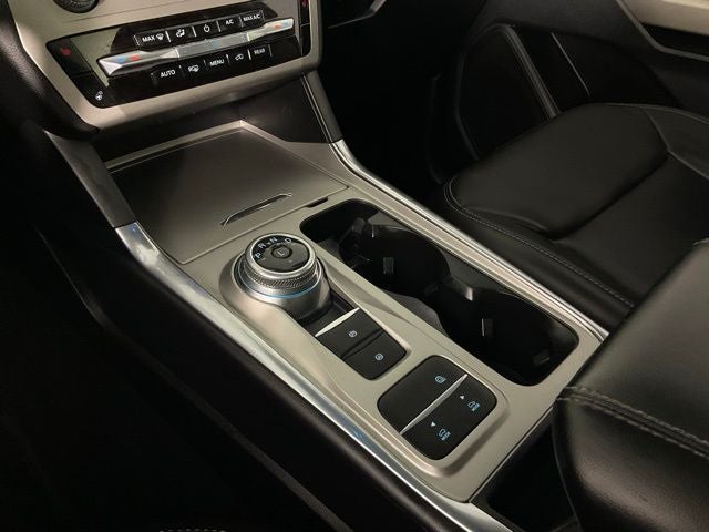 2023 Ford Explorer XLT ***GOLD CERTIFIED***