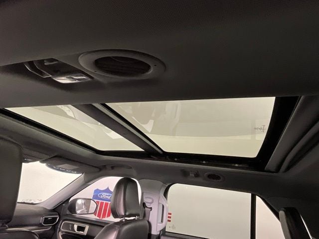 2023 Ford Explorer XLT ***GOLD CERTIFIED***