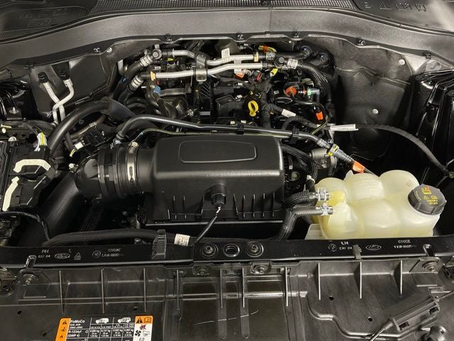 2023 Ford Explorer XLT ***GOLD CERTIFIED***
