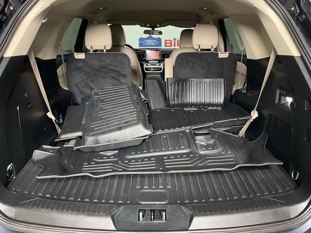 2024 Ford Explorer XLT ***GOLD CERTIFIED***