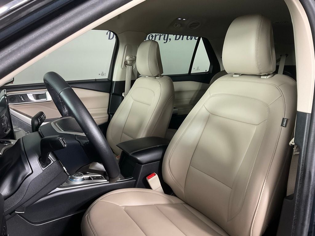2024 Ford Explorer XLT ***GOLD CERTIFIED***