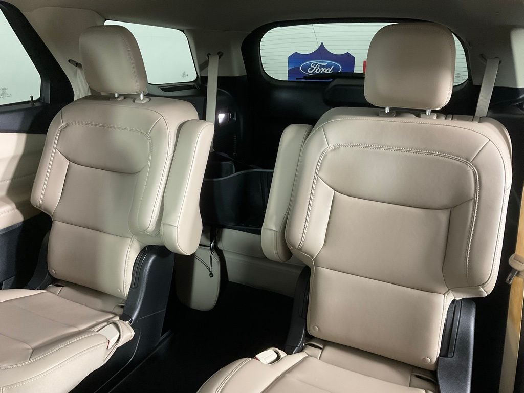 2024 Ford Explorer XLT ***GOLD CERTIFIED***