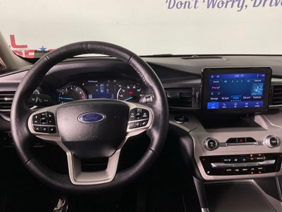 2024 Ford Explorer XLT ***GOLD CERTIFIED***