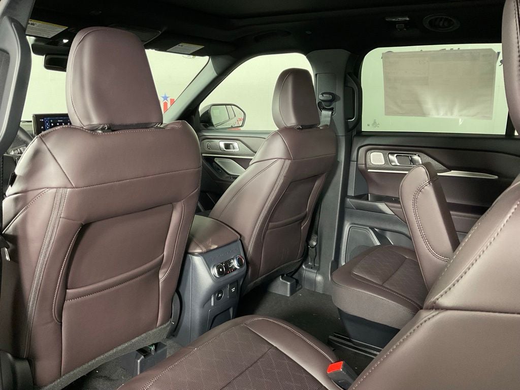 2027 Ford Explorer Platinum