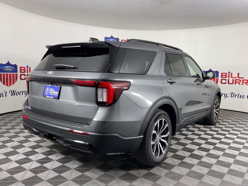 2027 Ford Explorer ST-Line
