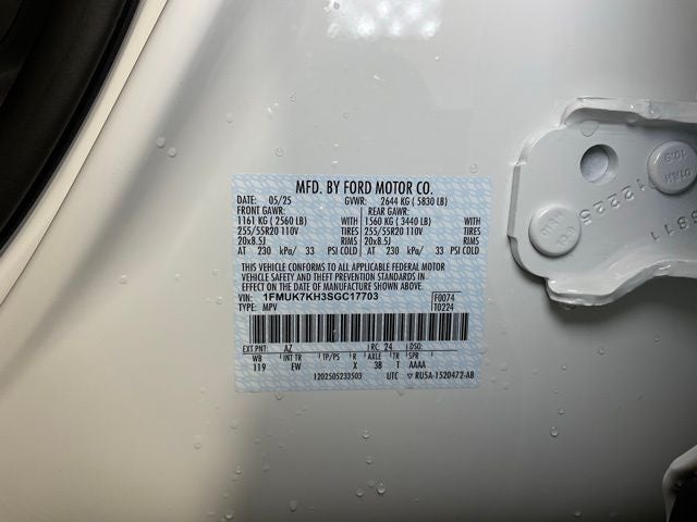 2025 Ford Explorer ST-Line